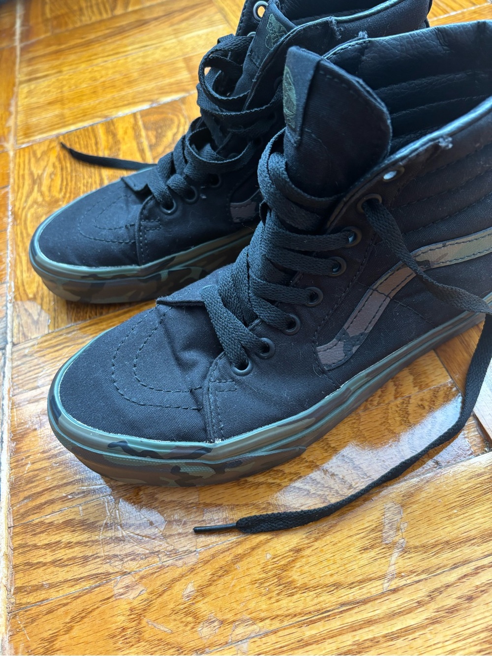 Vans Old Skool Sk8-Hi Black Camo Sole High Top Sneakers Size 8 - Picture 3 of 5